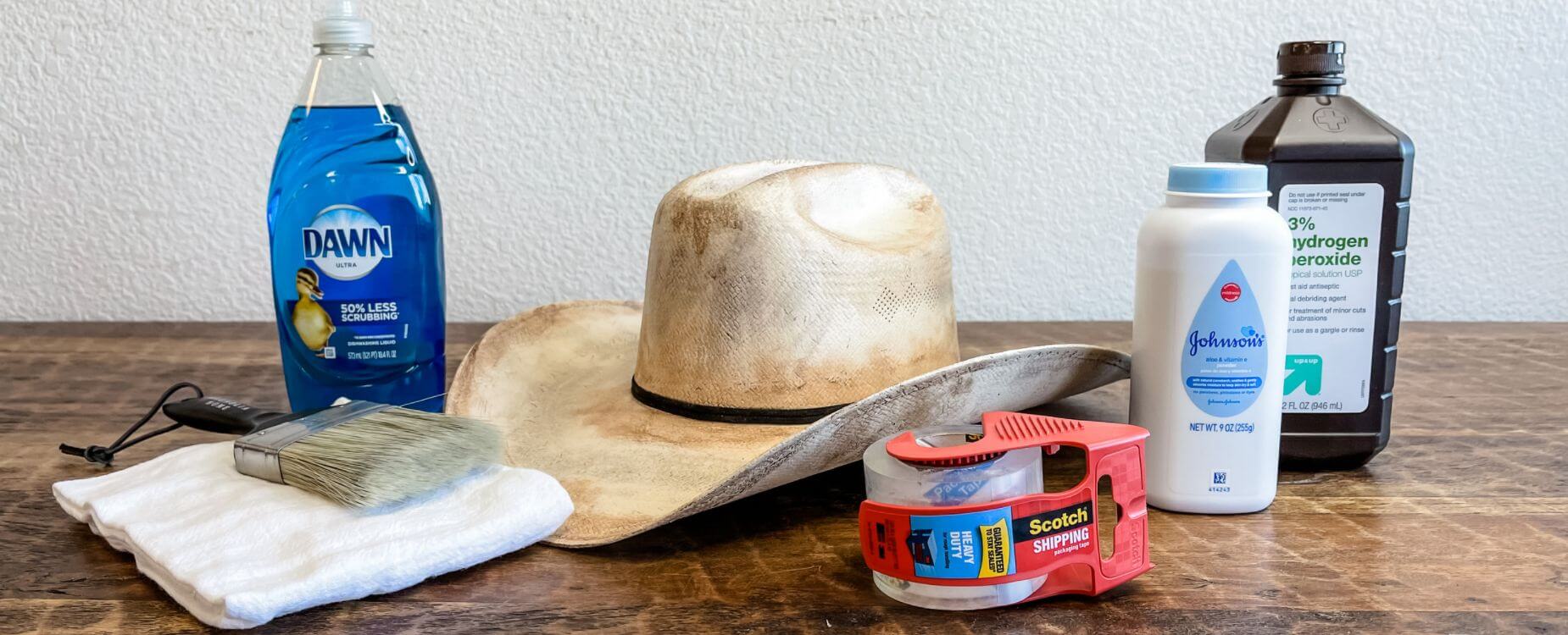 picture of a cleaning a straw cowboy hat