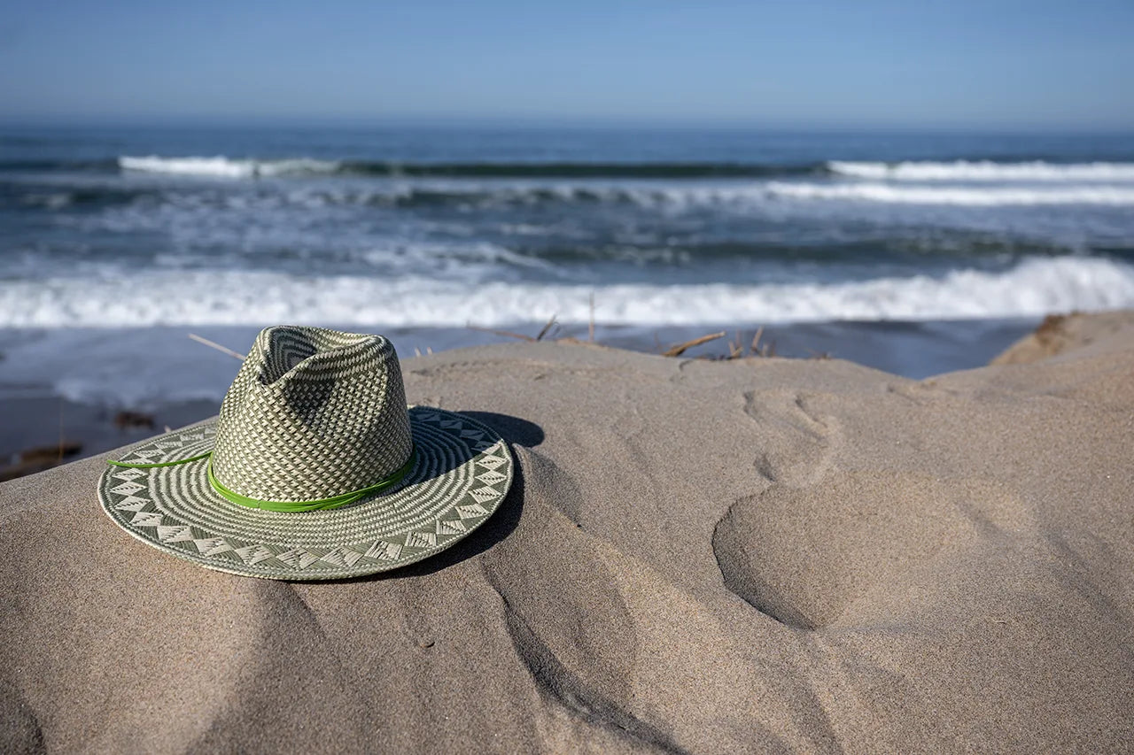 American Hat Makers Popular Women's Surf Hats