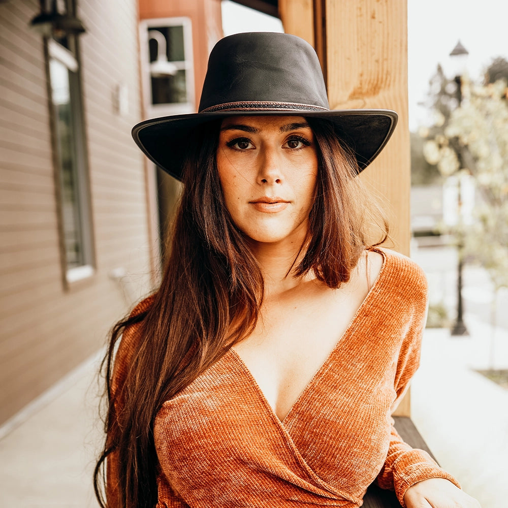 Midnight Rider | Womens Black Leather Outback Hat
