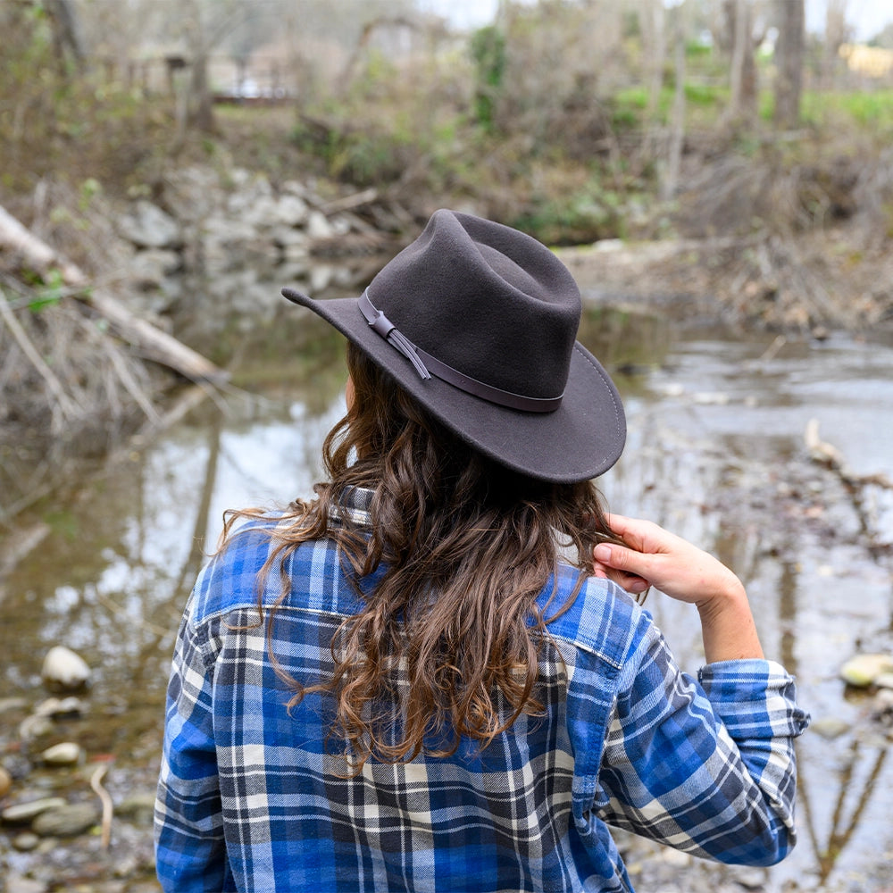 Pathfinder | Womens Chocolate Wool Felt Outback Hat – American Hat