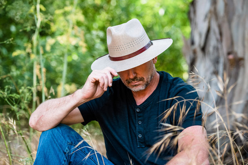 The Ultimate Guide to the Best Beach Hats for Men in 2023