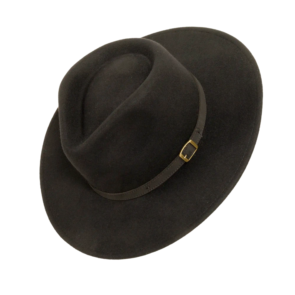 An angle view of a lassen black outback hat