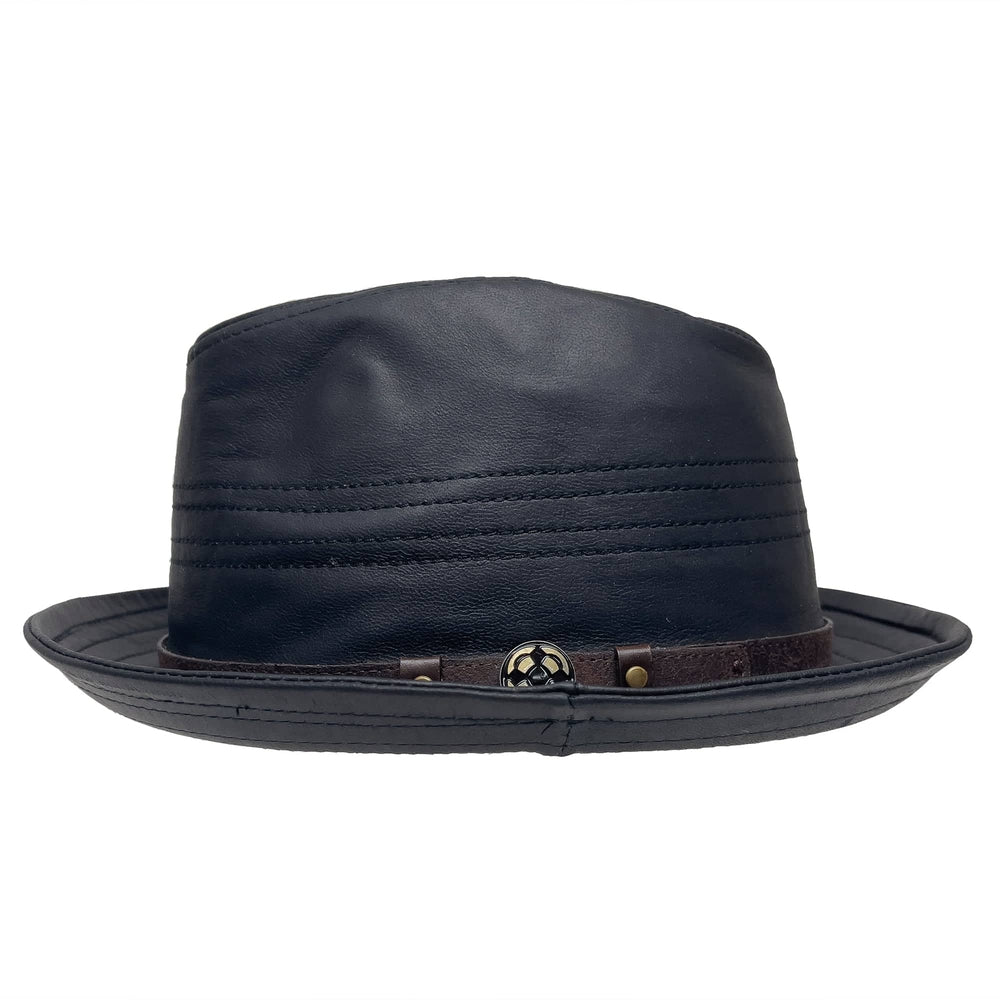 A side view of balboa black hat