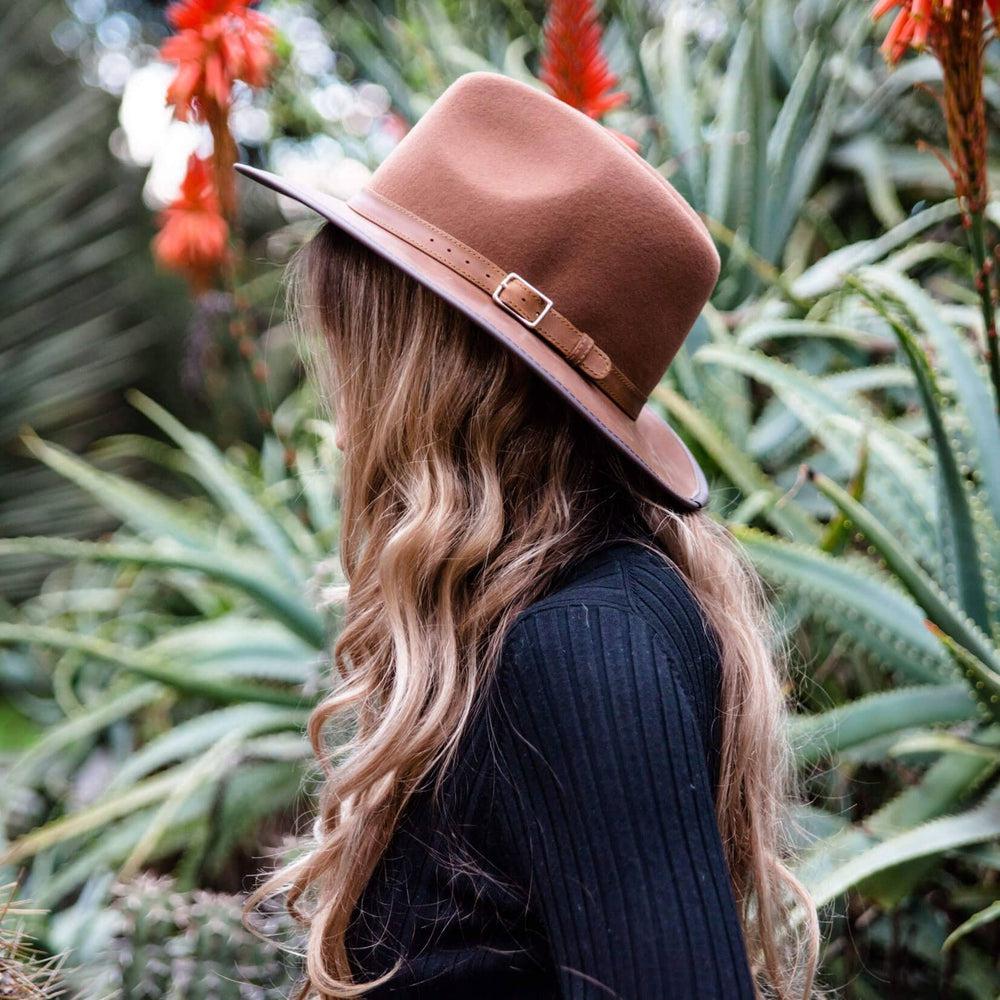 Brown fedora hot sale hat womens